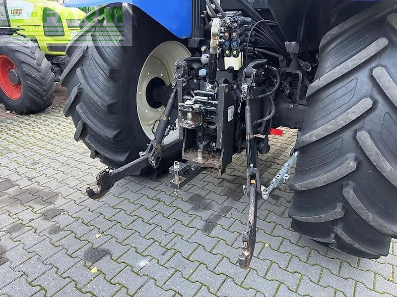 Traktor New Holland t6070 powercommand: das Bild 32 Traktor New Holland t6070 powercommand: das Bild 32
