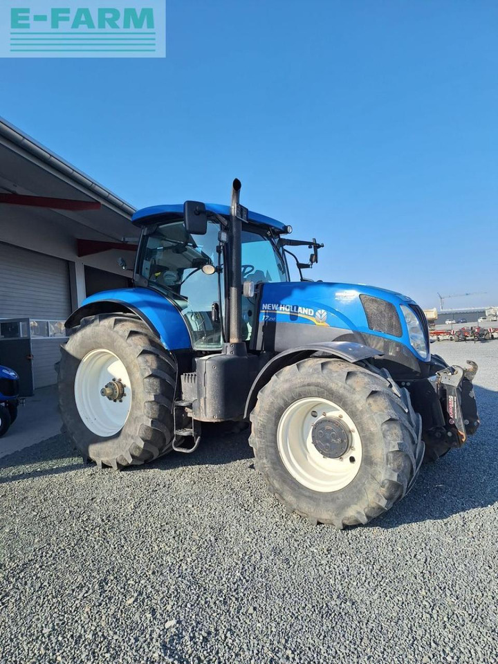 New Holland t7.210 ac - Traktor: das Bild 1 New Holland t7.210 ac - Traktor: das Bild 1