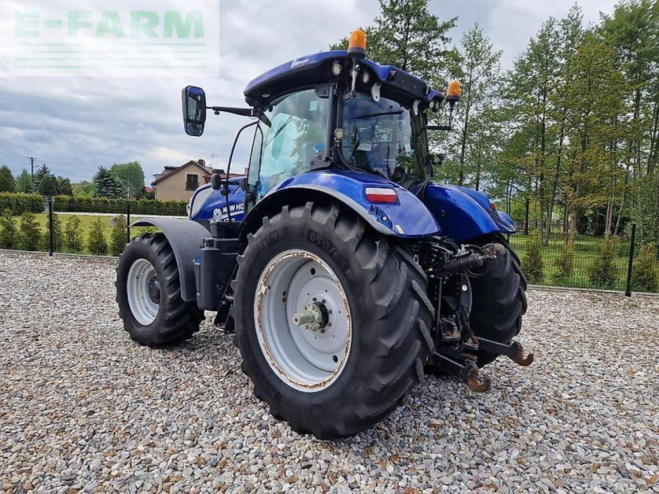 New Holland t7.225 autocommand blue power - Traktor: das Bild 4 New Holland t7.225 autocommand blue power - Traktor: das Bild 4