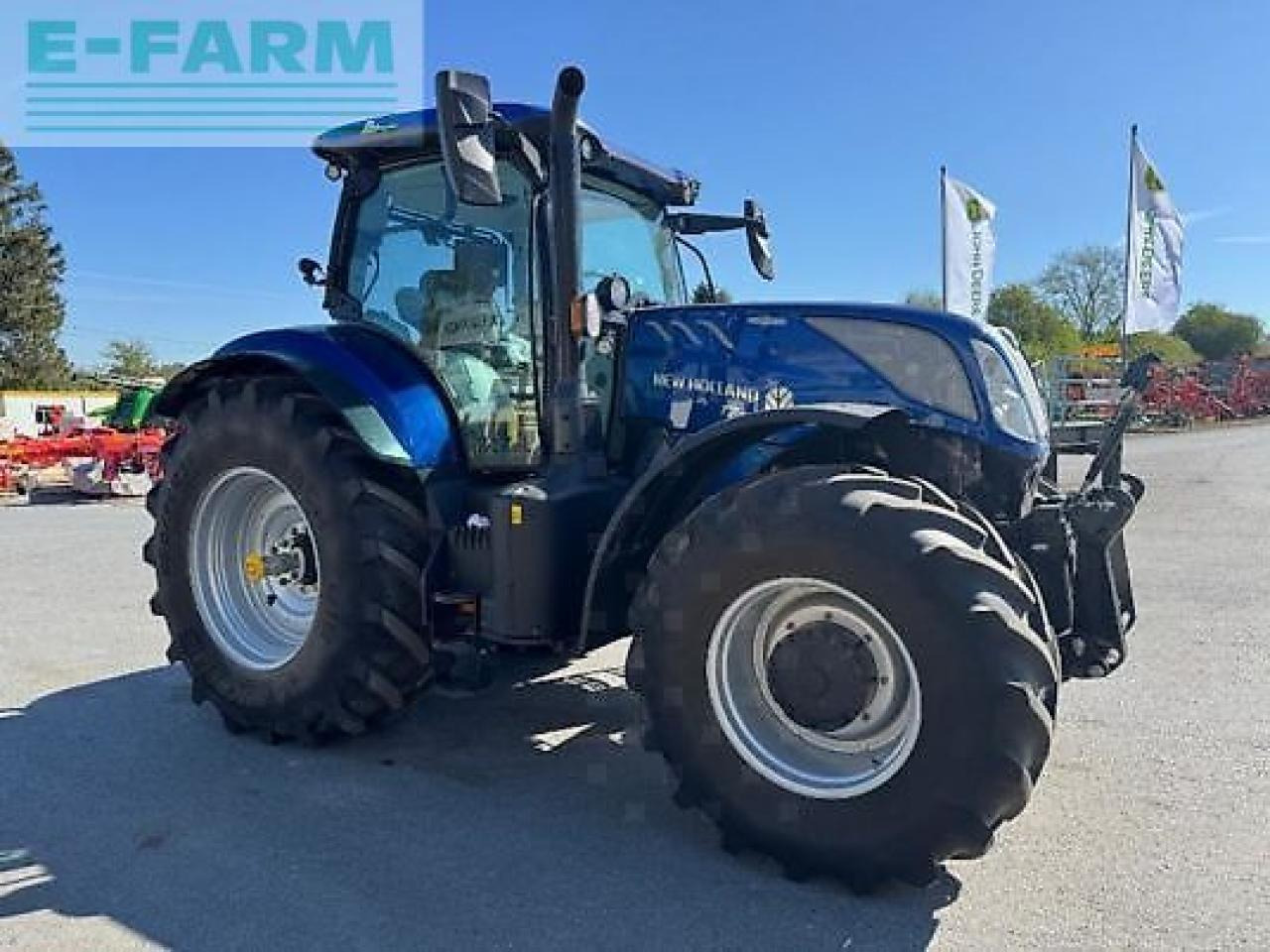 New Holland t7.245 ac - Traktor: das Bild 3 New Holland t7.245 ac - Traktor: das Bild 3