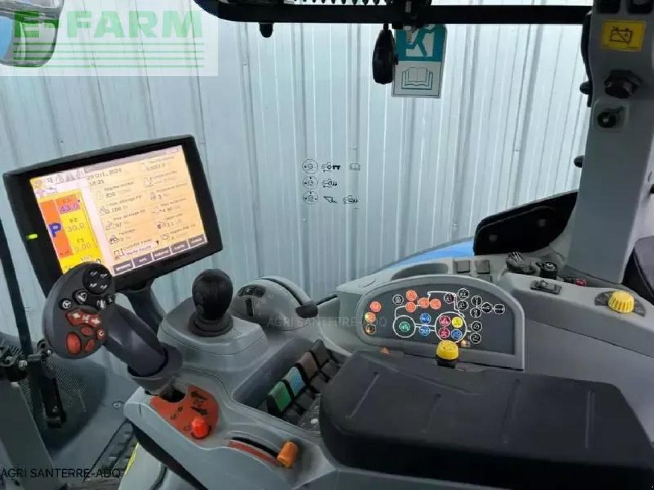 New Holland t7.315 - Traktor: das Bild 4 New Holland t7.315 - Traktor: das Bild 4