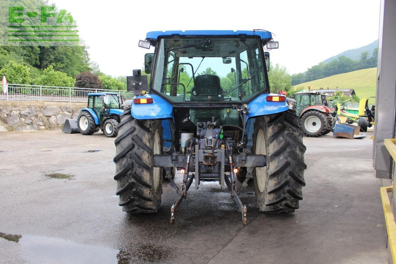 New Holland tl 80 - Traktor: das Bild 4 New Holland tl 80 - Traktor: das Bild 4