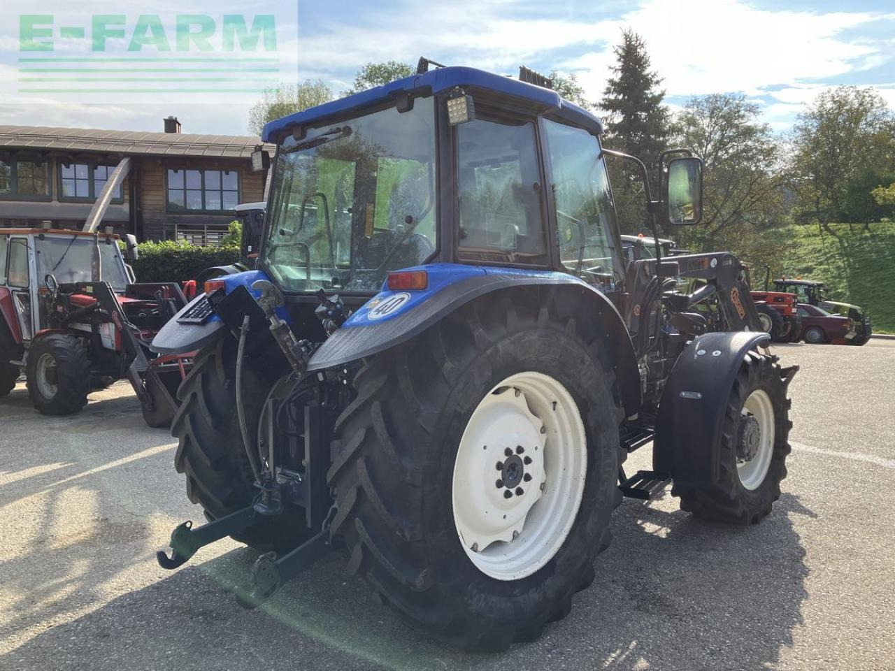 New Holland tl80 (4wd) - Traktor: das Bild 5 New Holland tl80 (4wd) - Traktor: das Bild 5