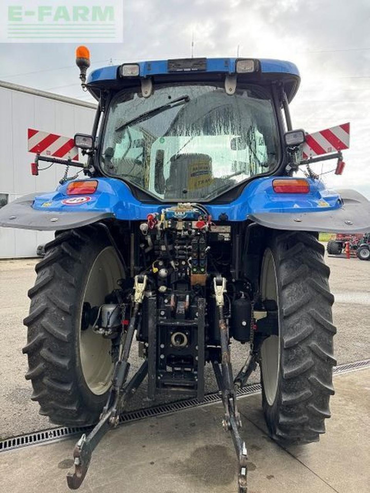 New Holland ts 110 a - Traktor: das Bild 3 New Holland ts 110 a - Traktor: das Bild 3
