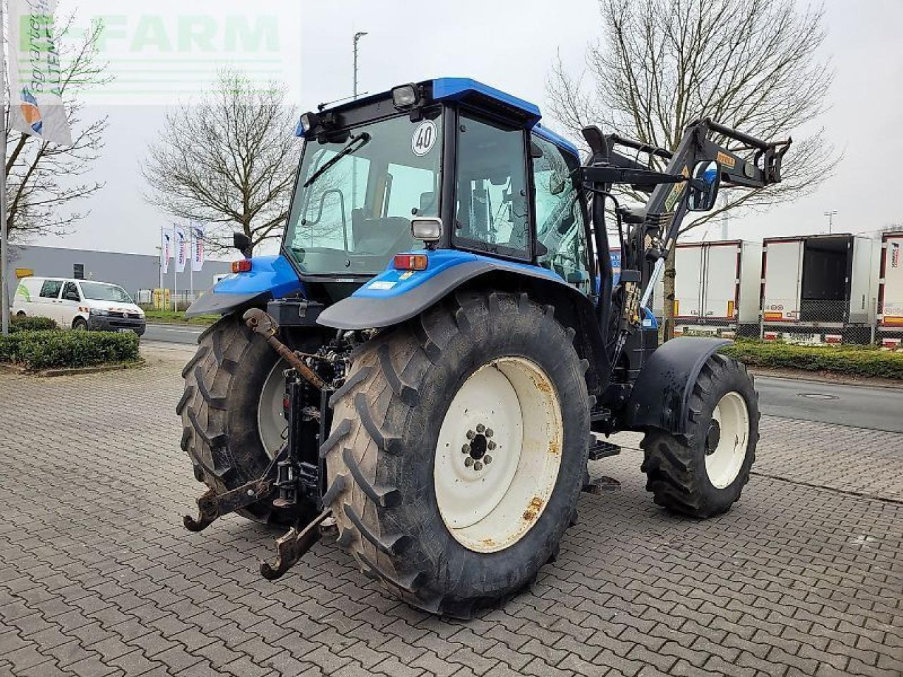 New Holland ts115 / ts 115 - Traktor: das Bild 4 New Holland ts115 / ts 115 - Traktor: das Bild 4