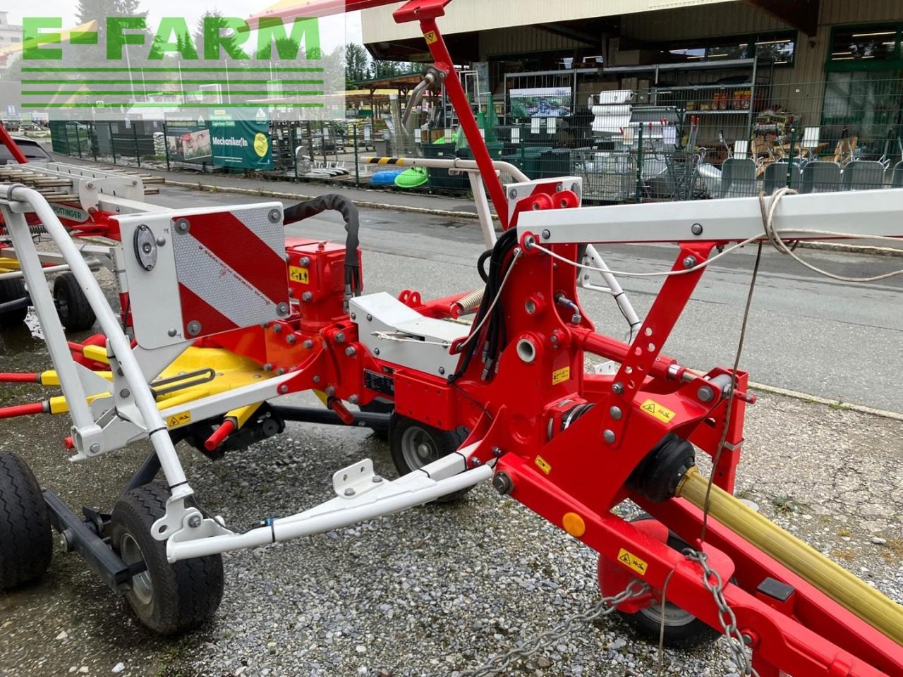 Pöttinger Top 632 A - Heuwender/ Wenderechen: das Bild 2 Pöttinger Top 632 A - Heuwender/ Wenderechen: das Bild 2