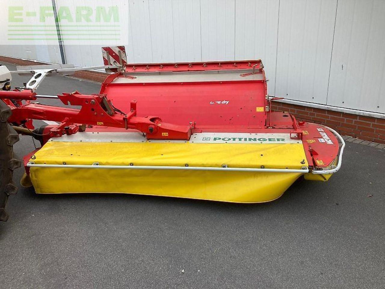 Pöttinger novacat x8 ed - Mähwerk: das Bild 1 Pöttinger novacat x8 ed - Mähwerk: das Bild 1