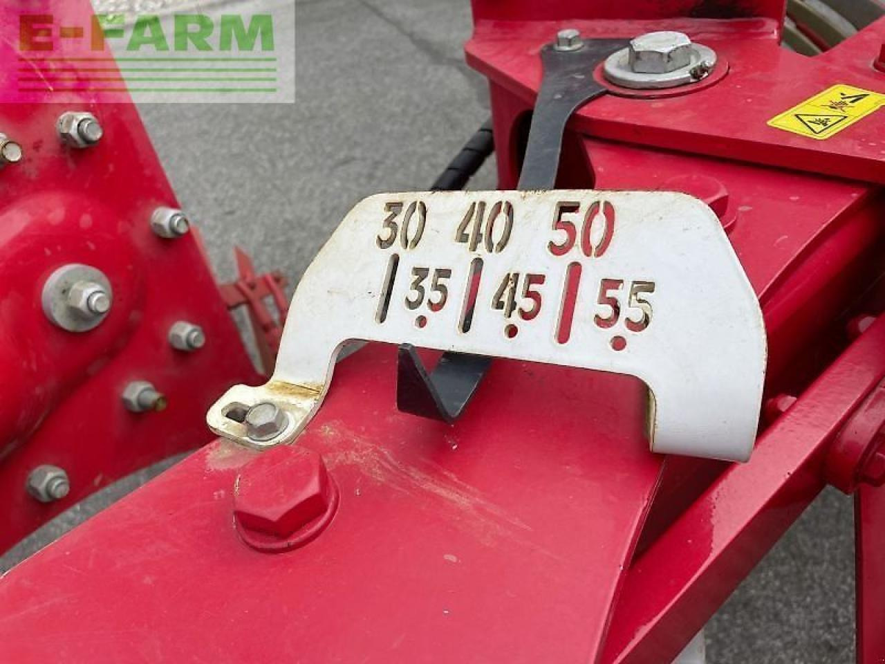 Pflug Pöttinger servo 3000 plus nova 4-scharig: das Bild 10 Pflug Pöttinger servo 3000 plus nova 4-scharig: das Bild 10