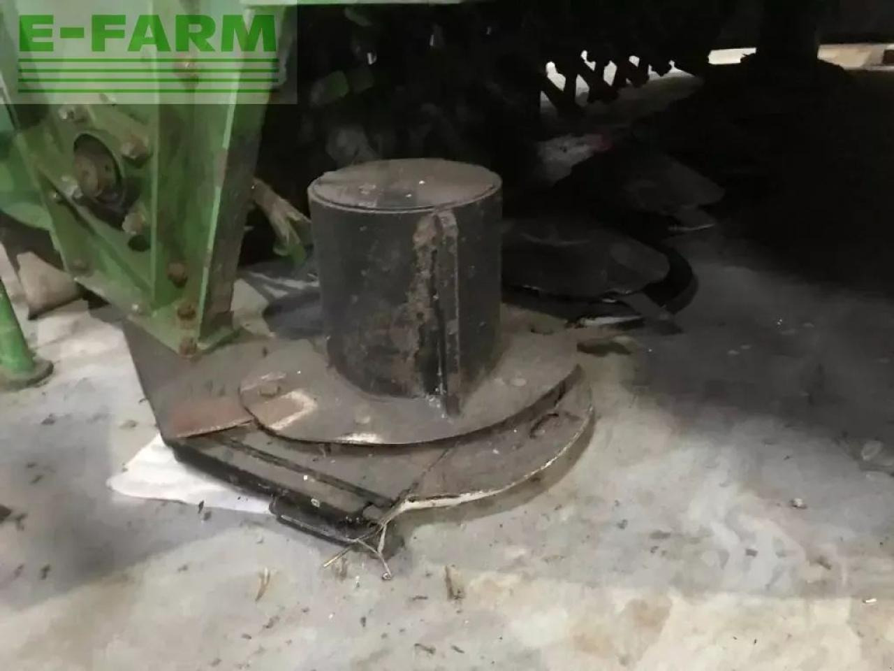 Pronar pd3000c-pdd830c - Mähwerk: das Bild 5 Pronar pd3000c-pdd830c - Mähwerk: das Bild 5