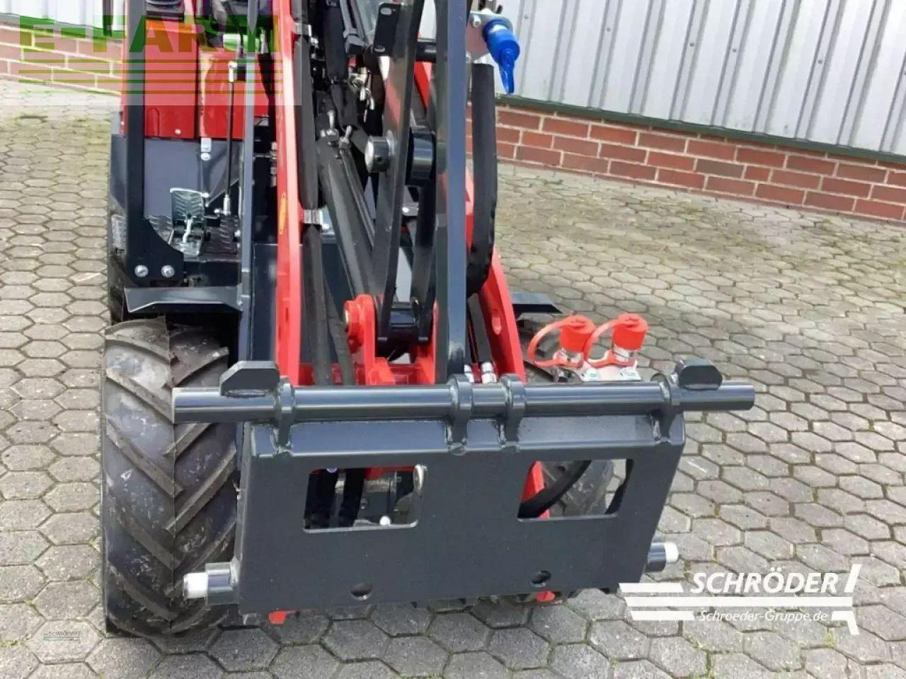 Schäffer 1622 - Radlader: das Bild 2 Schäffer 1622 - Radlader: das Bild 2