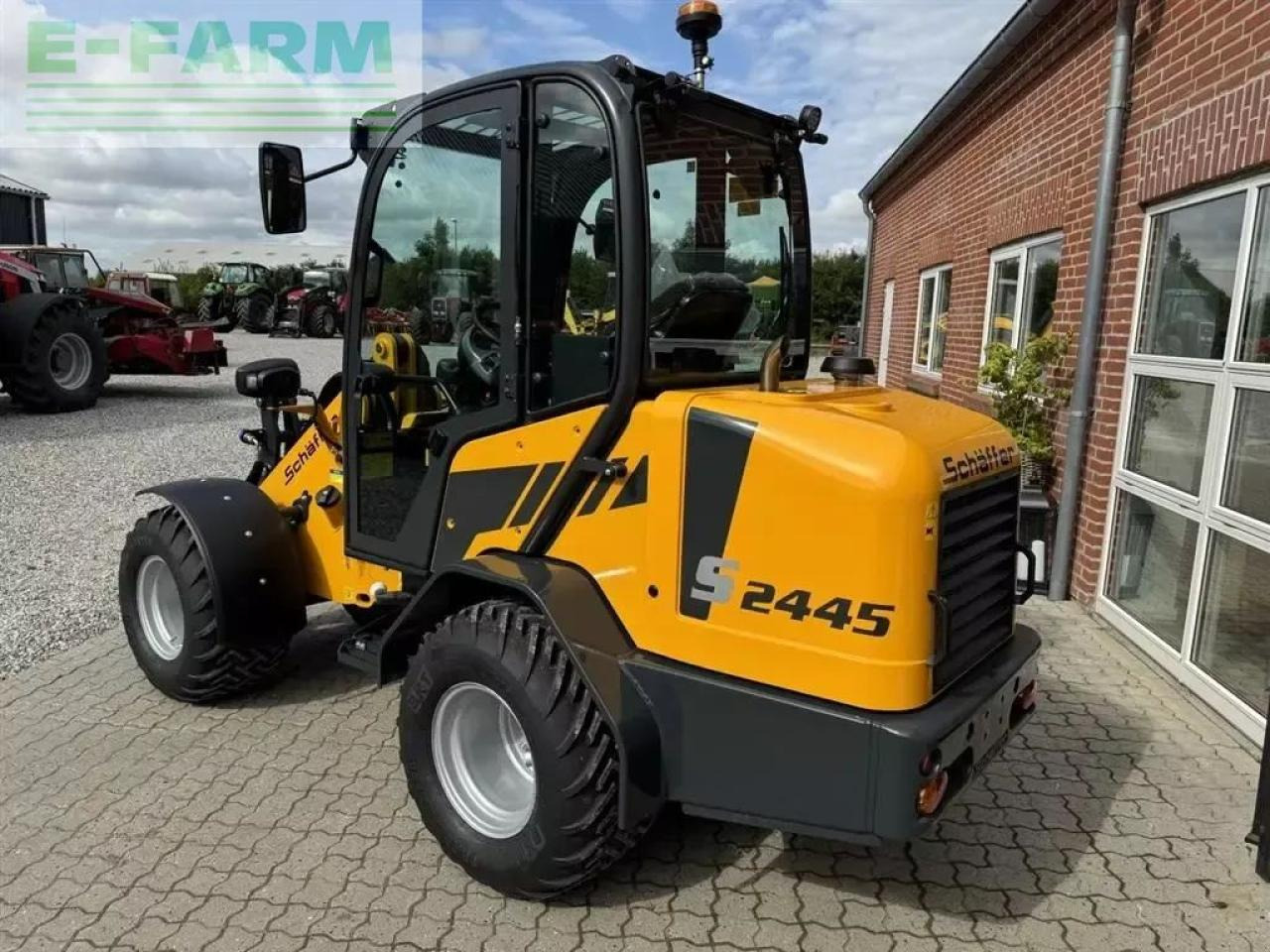 Schäffer 2445s - Minibagger: das Bild 5 Schäffer 2445s - Minibagger: das Bild 5