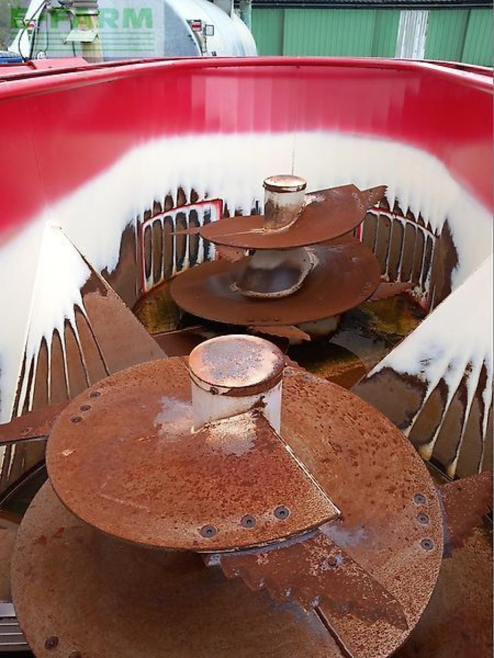 Siloking duo 18-t - Fütterungstechnik: das Bild 5 Siloking duo 18-t - Fütterungstechnik: das Bild 5