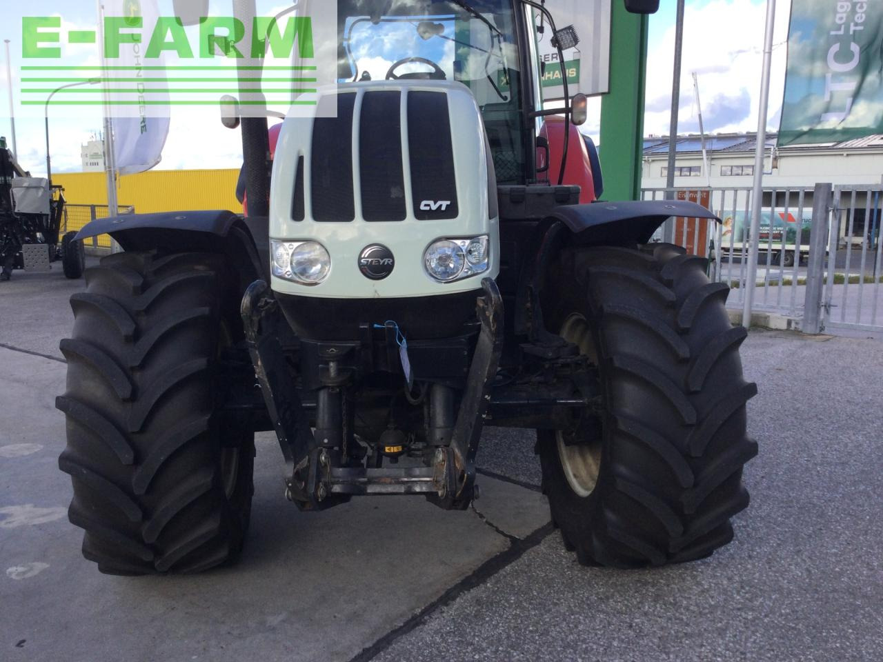 Steyr 6185 CVT - Traktor: das Bild 4 Steyr 6185 CVT - Traktor: das Bild 4