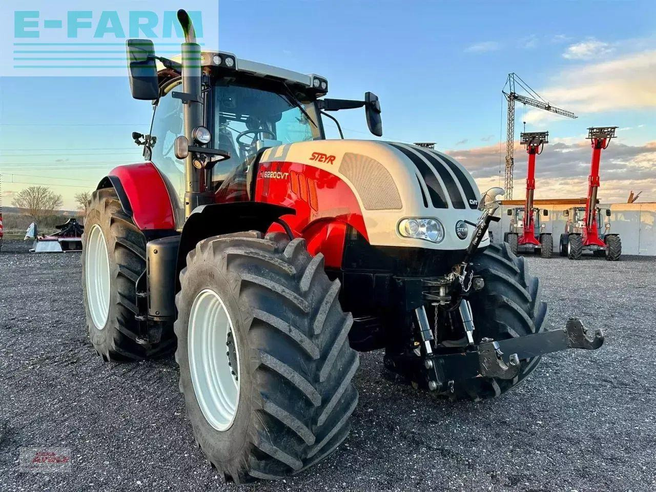 Steyr cvt 6220 - Traktor: das Bild 1 Steyr cvt 6220 - Traktor: das Bild 1