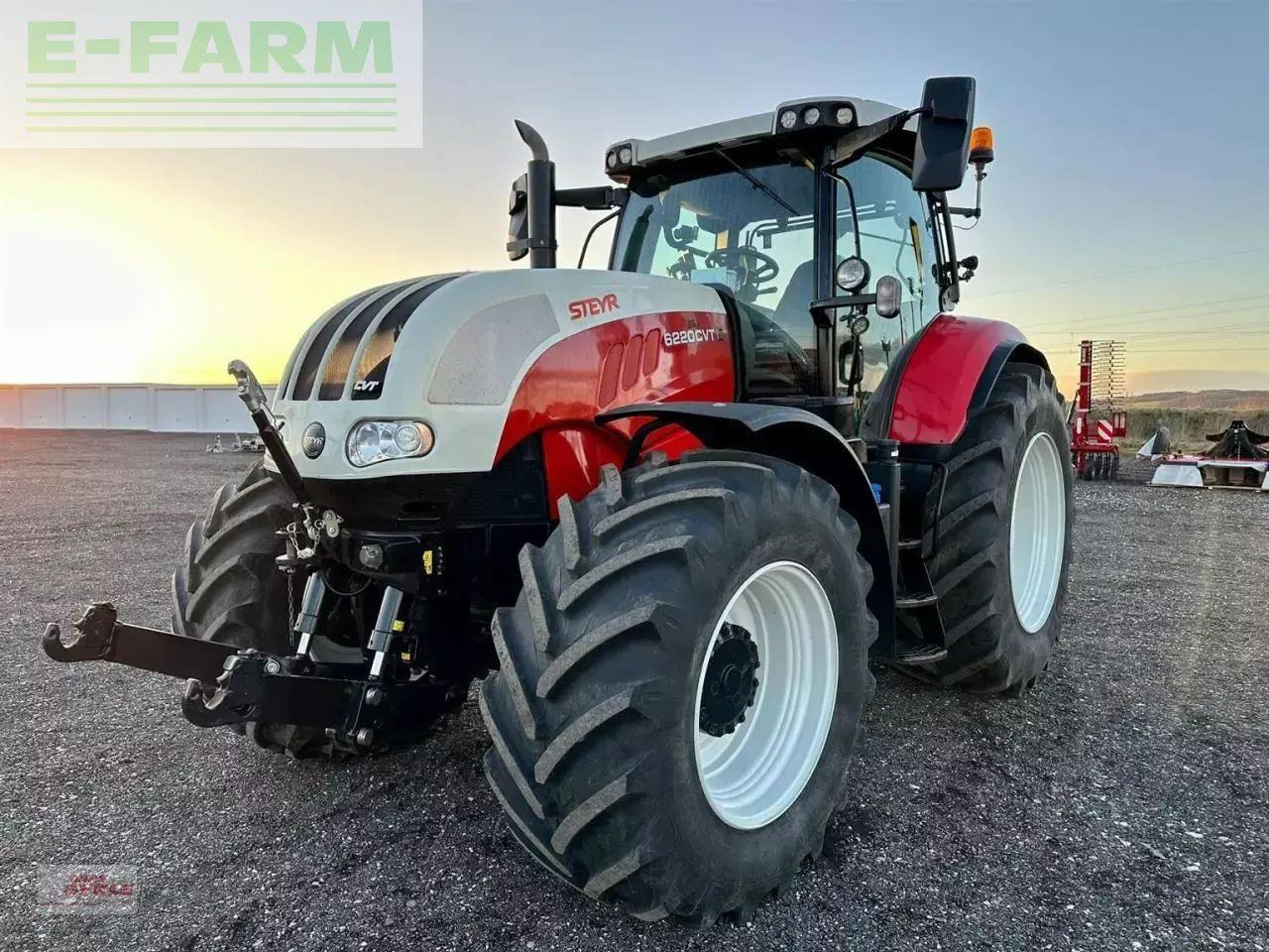 Steyr cvt 6220 - Traktor: das Bild 2 Steyr cvt 6220 - Traktor: das Bild 2