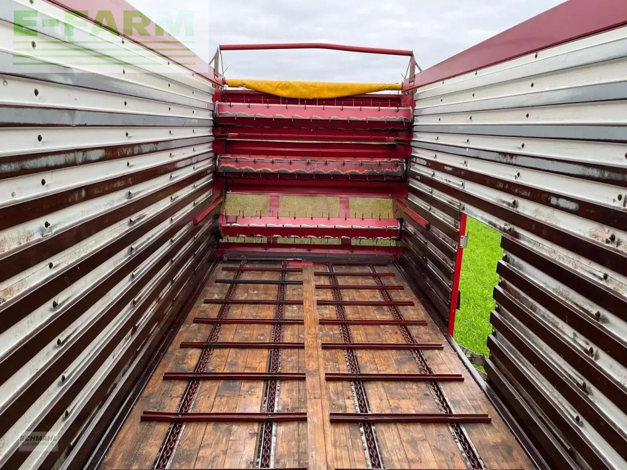 Strautmann giga vitesse 3 do - Ladewagen: das Bild 2 Strautmann giga vitesse 3 do - Ladewagen: das Bild 2