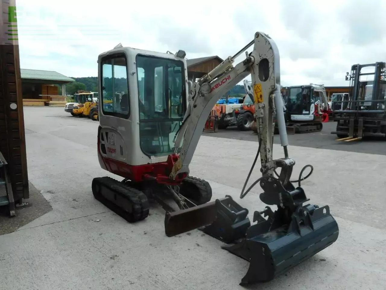 Takeuchi tb 216 ( 1.865kg ) schnellwechsler neu! löffel - Minibagger: das Bild 4 Takeuchi tb 216 ( 1.865kg ) schnellwechsler neu! löffel - Minibagger: das Bild 4