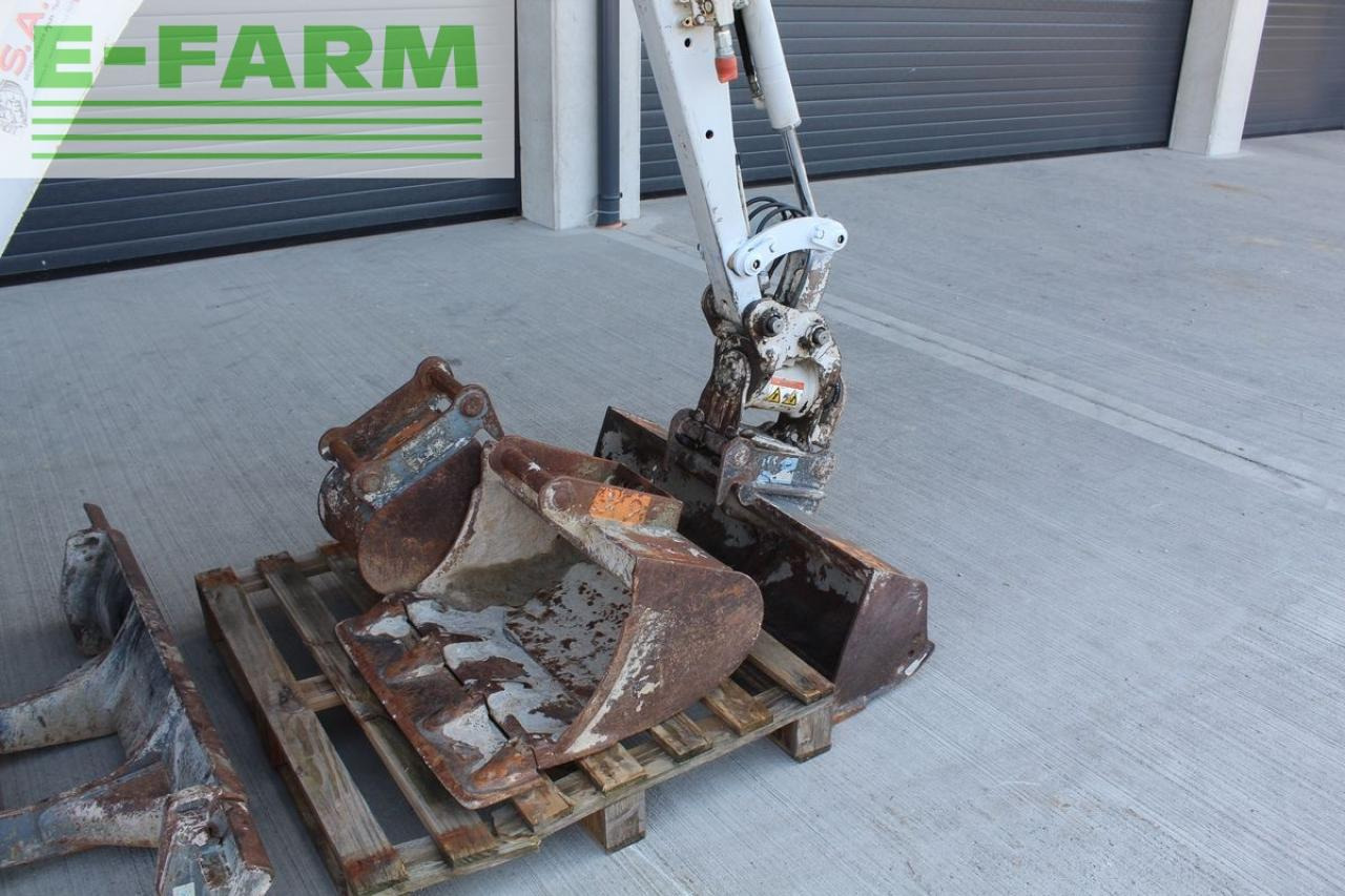 Minibagger Takeuchi tb 216 mit powertilt und schnellwechsler: das Bild 11