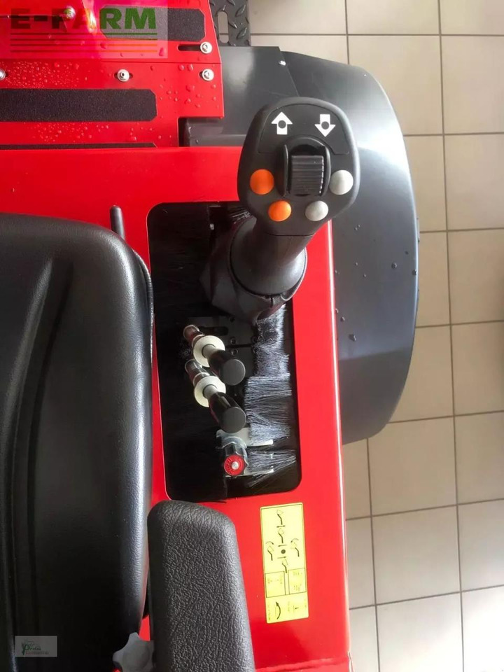 Thaler 2838 s - Radlader: das Bild 4 Thaler 2838 s - Radlader: das Bild 4