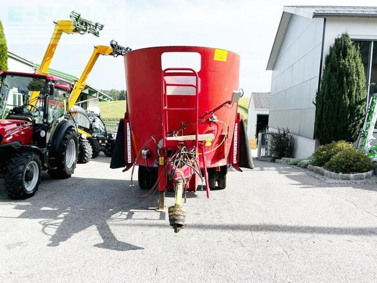 Trioliet solomix 1000 futtermischwagen - Fütterungstechnik: das Bild 2 Trioliet solomix 1000 futtermischwagen - Fütterungstechnik: das Bild 2
