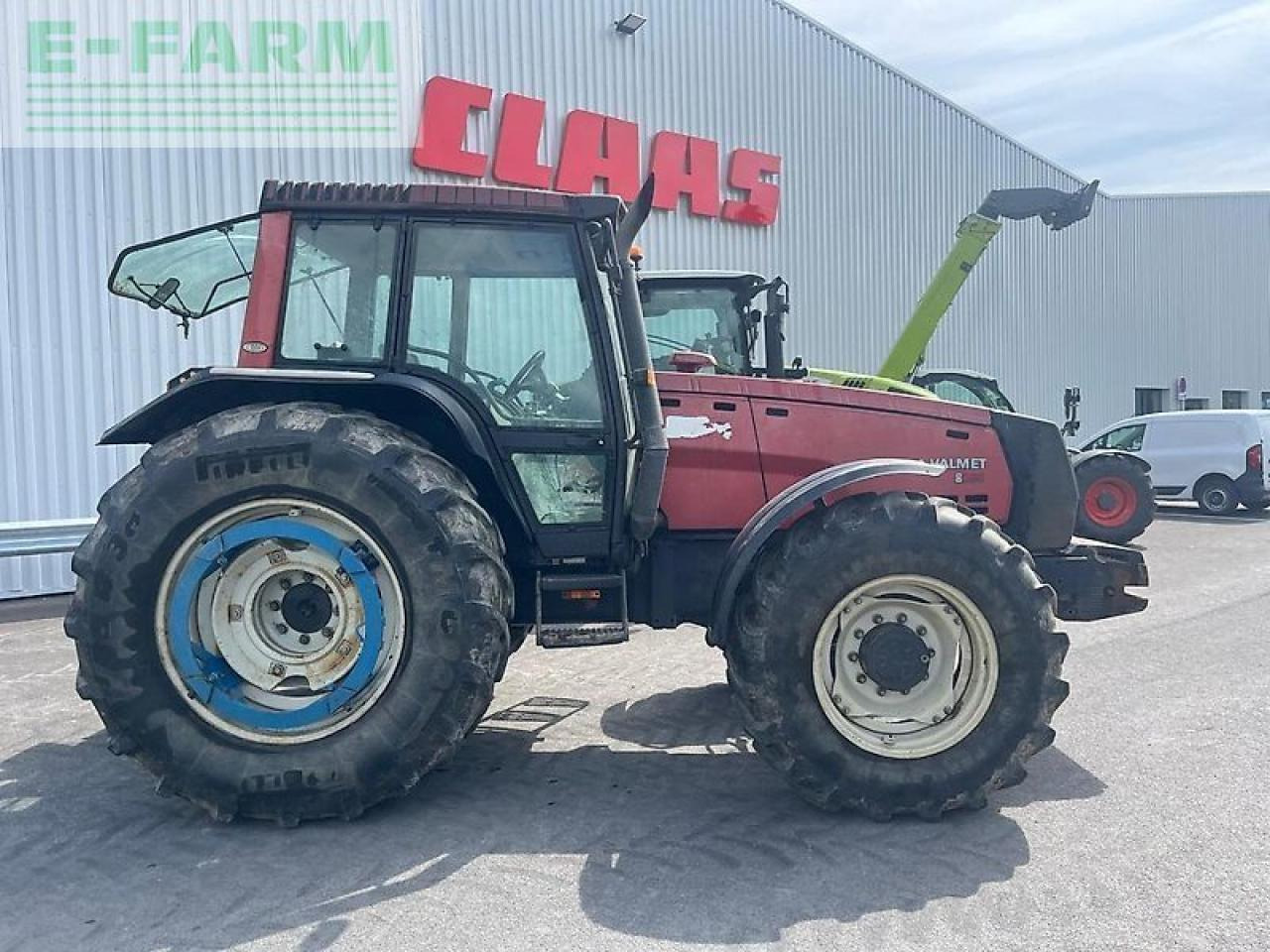 Valtra 8350 hitech HiTech - Traktor: das Bild 2 Valtra 8350 hitech HiTech - Traktor: das Bild 2