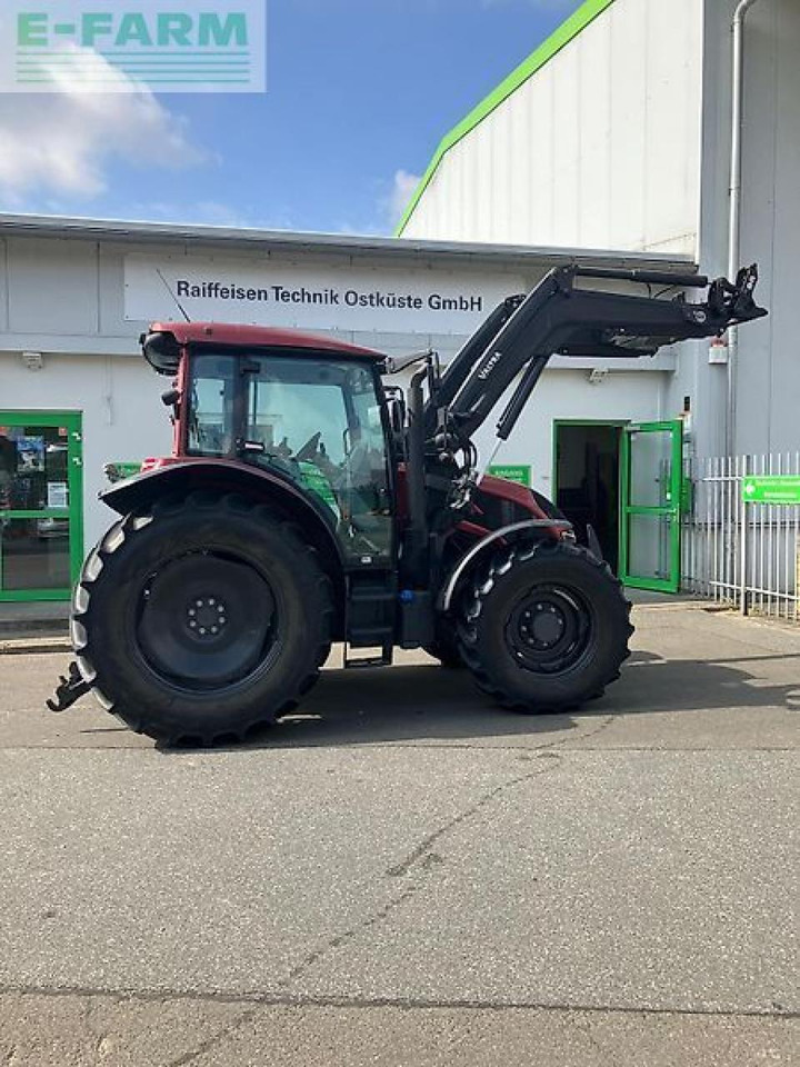 Valtra a114mh4 - Traktor: das Bild 2 Valtra a114mh4 - Traktor: das Bild 2