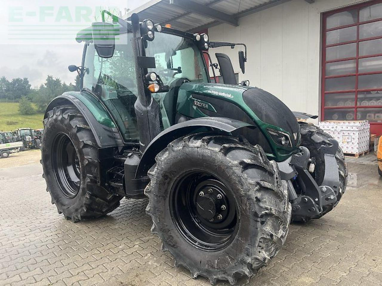 Valtra n 134 aktiv - Traktor: das Bild 1 Valtra n 134 aktiv - Traktor: das Bild 1