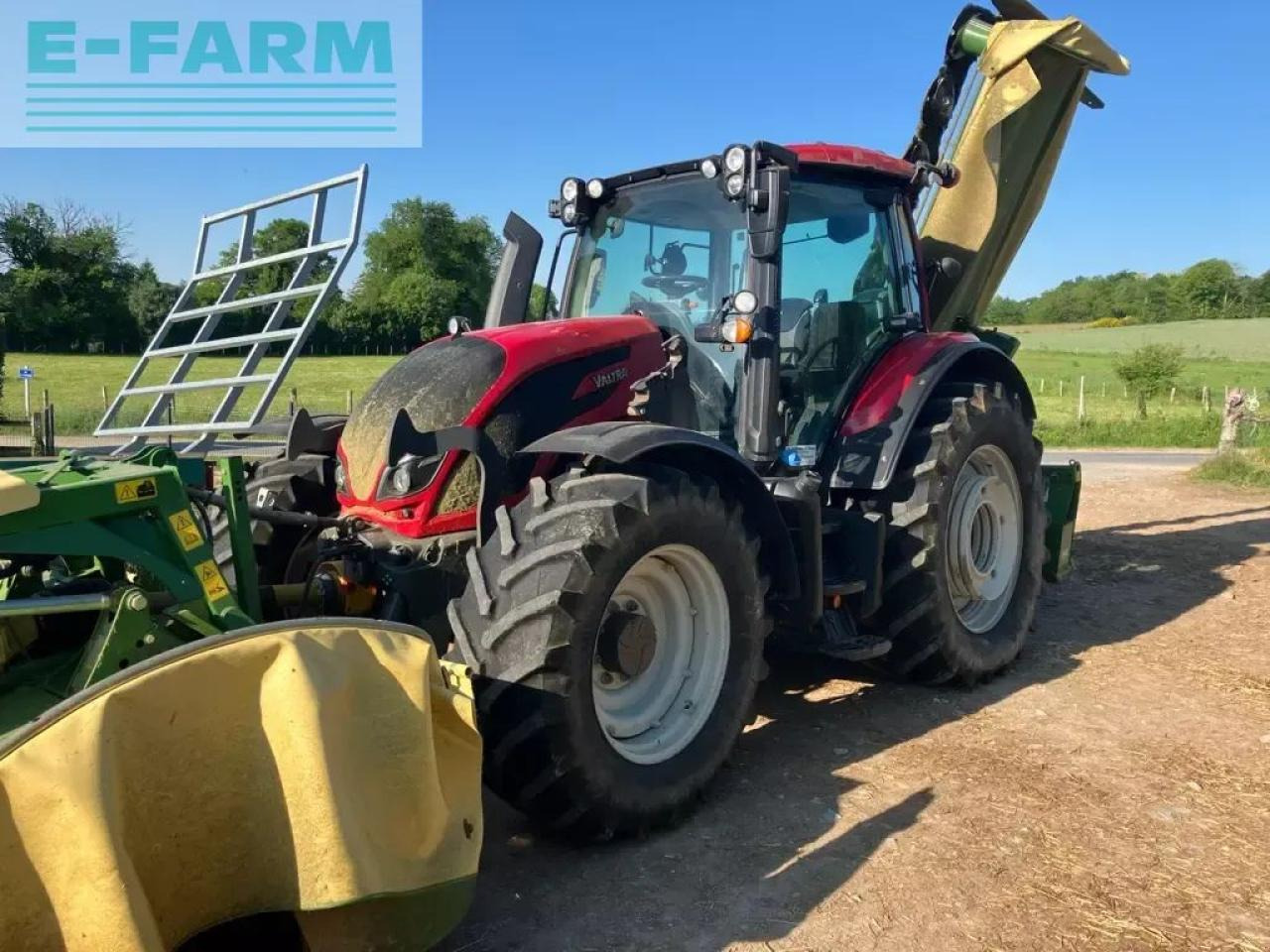 Valtra n 134 direct - Traktor: das Bild 2 Valtra n 134 direct - Traktor: das Bild 2