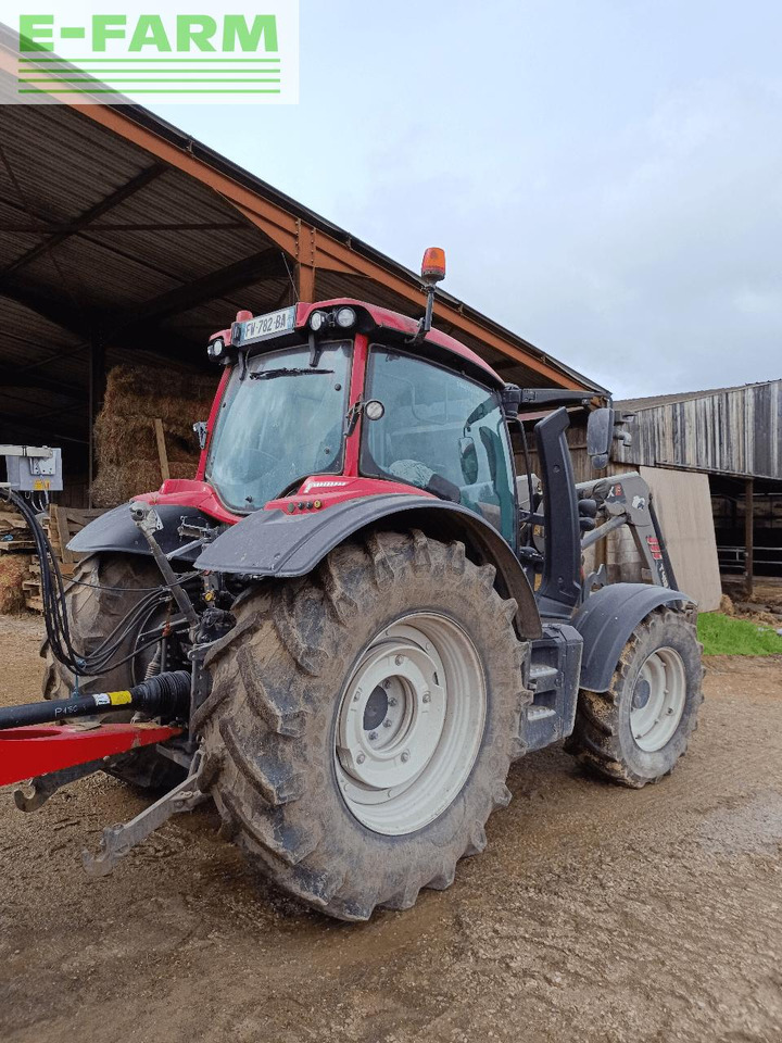 Valtra n 174 - Traktor: das Bild 4 Valtra n 174 - Traktor: das Bild 4