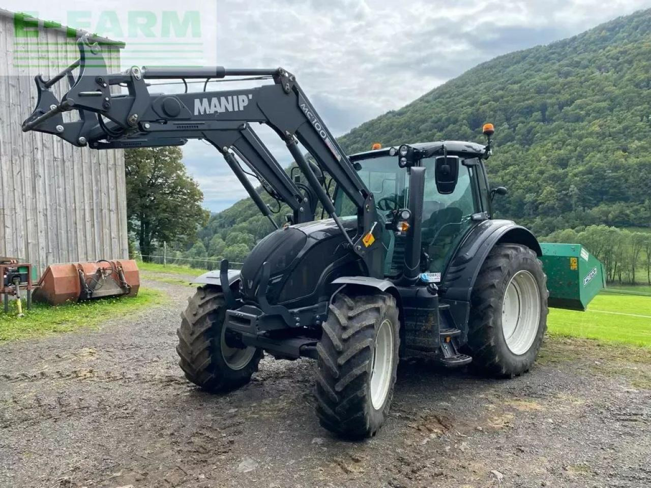 Valtra n134 hitech HiTech - Traktor: das Bild 1 Valtra n134 hitech HiTech - Traktor: das Bild 1