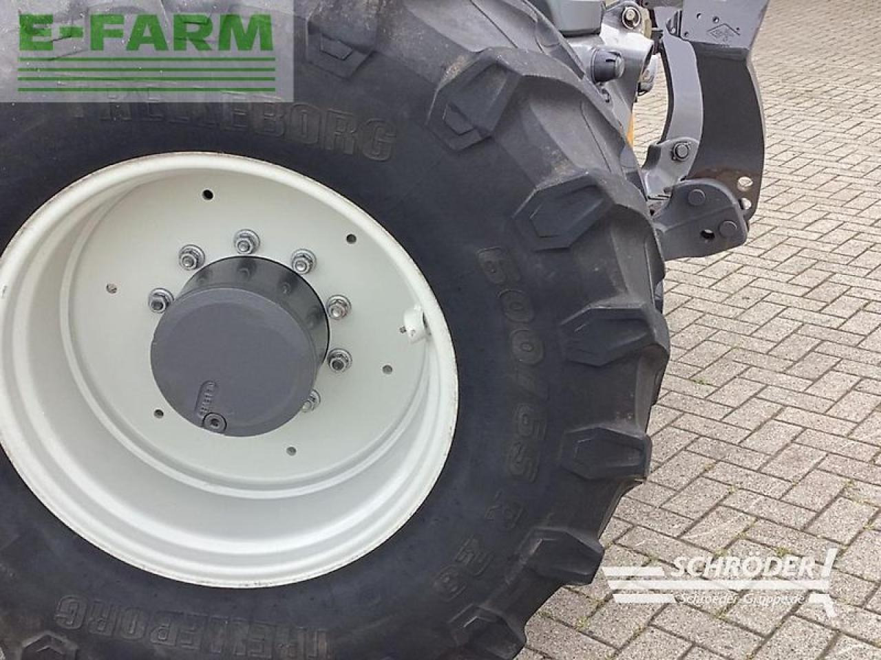 Valtra t 214 d smarttouch - Traktor: das Bild 3 Valtra t 214 d smarttouch - Traktor: das Bild 3