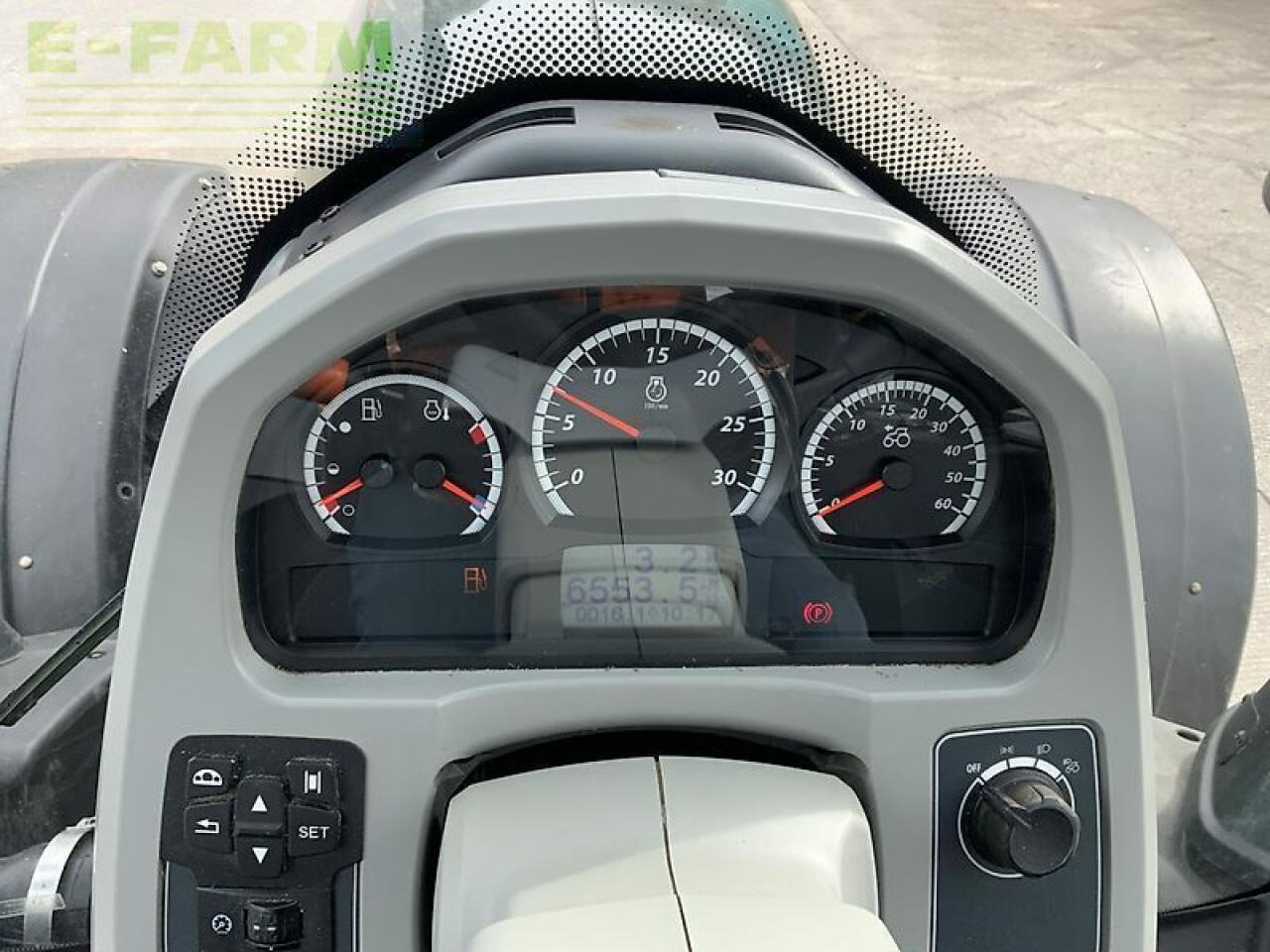 Traktor Valtra t214 direct tractor (st22267) Direct: das Bild 23