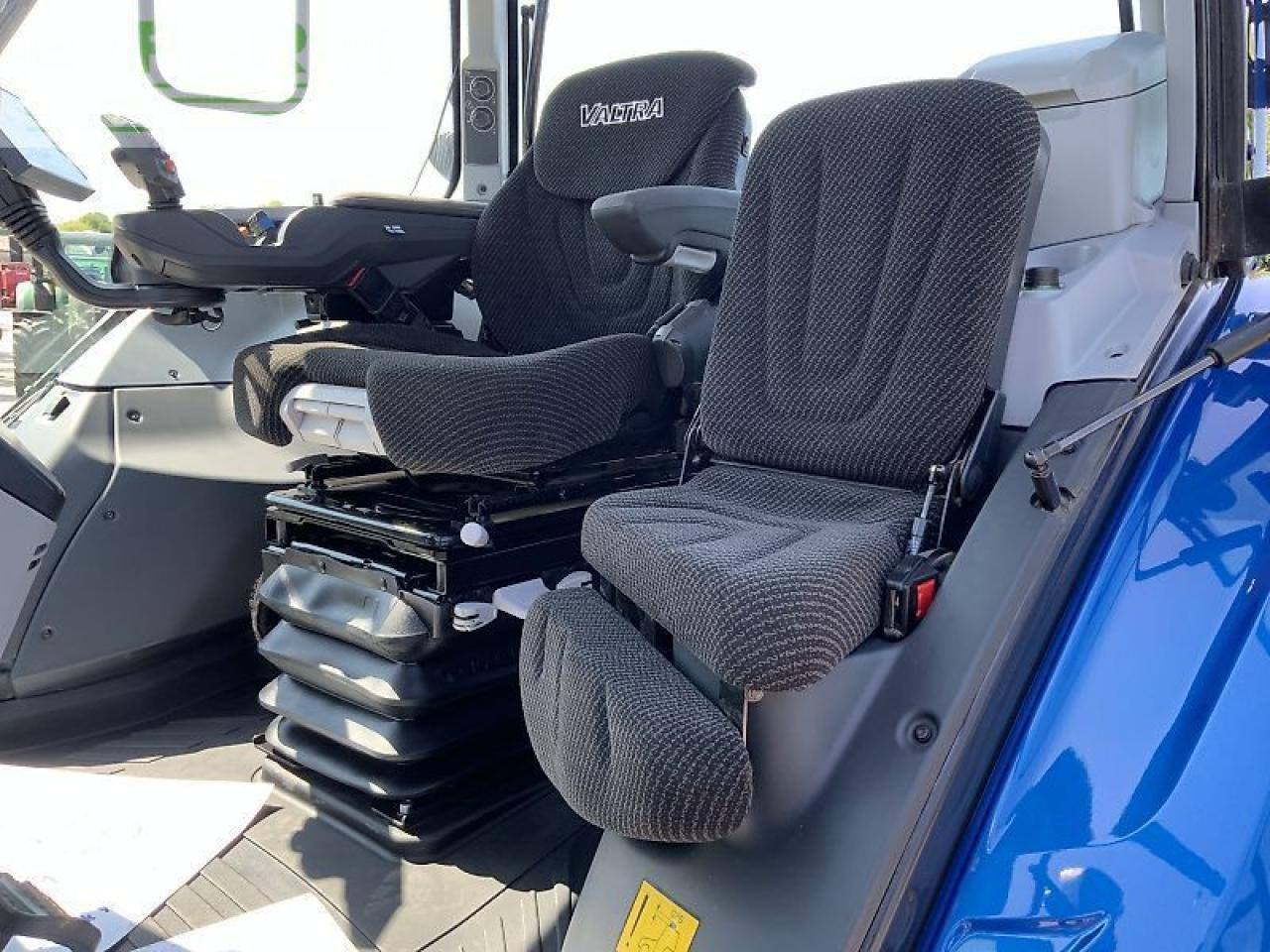Traktor Valtra t215 direct tractor (st23688) Direct: das Bild 17