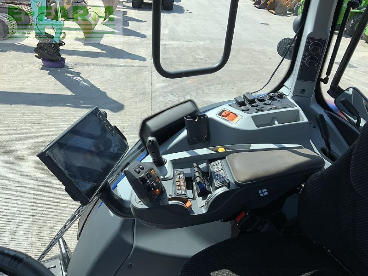 Traktor Valtra t215 direct tractor (st23688) Direct: das Bild 20