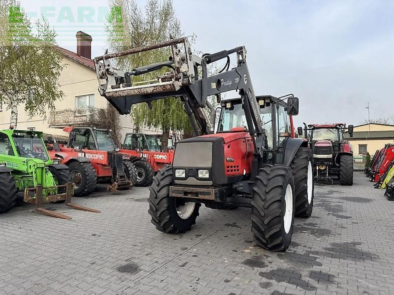 Valtra valmet 8350 + faucheux prestige 120 - Traktor: das Bild 2 Valtra valmet 8350 + faucheux prestige 120 - Traktor: das Bild 2