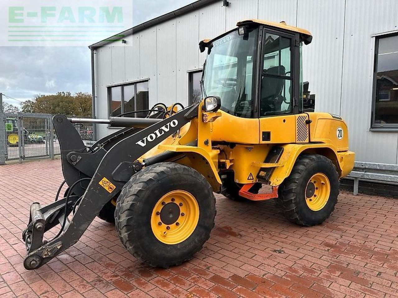 Volvo l30 g 2018 zentralschmierung - Minibagger: das Bild 1 Volvo l30 g 2018 zentralschmierung - Minibagger: das Bild 1
