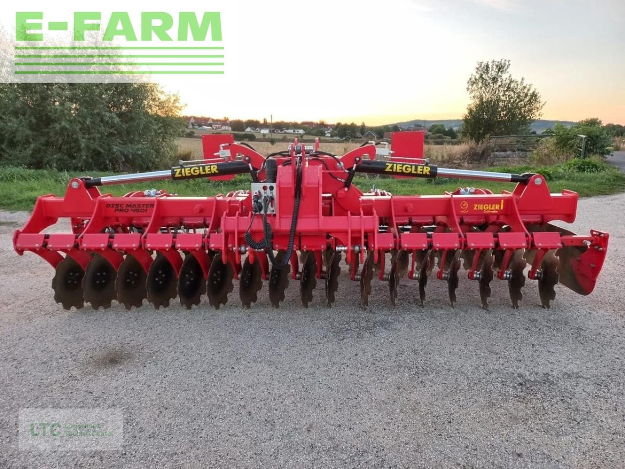 Ziegler disc master pro 4501 - Technik für Bodenbearbeitung: das Bild 2 Ziegler disc master pro 4501 - Technik für Bodenbearbeitung: das Bild 2