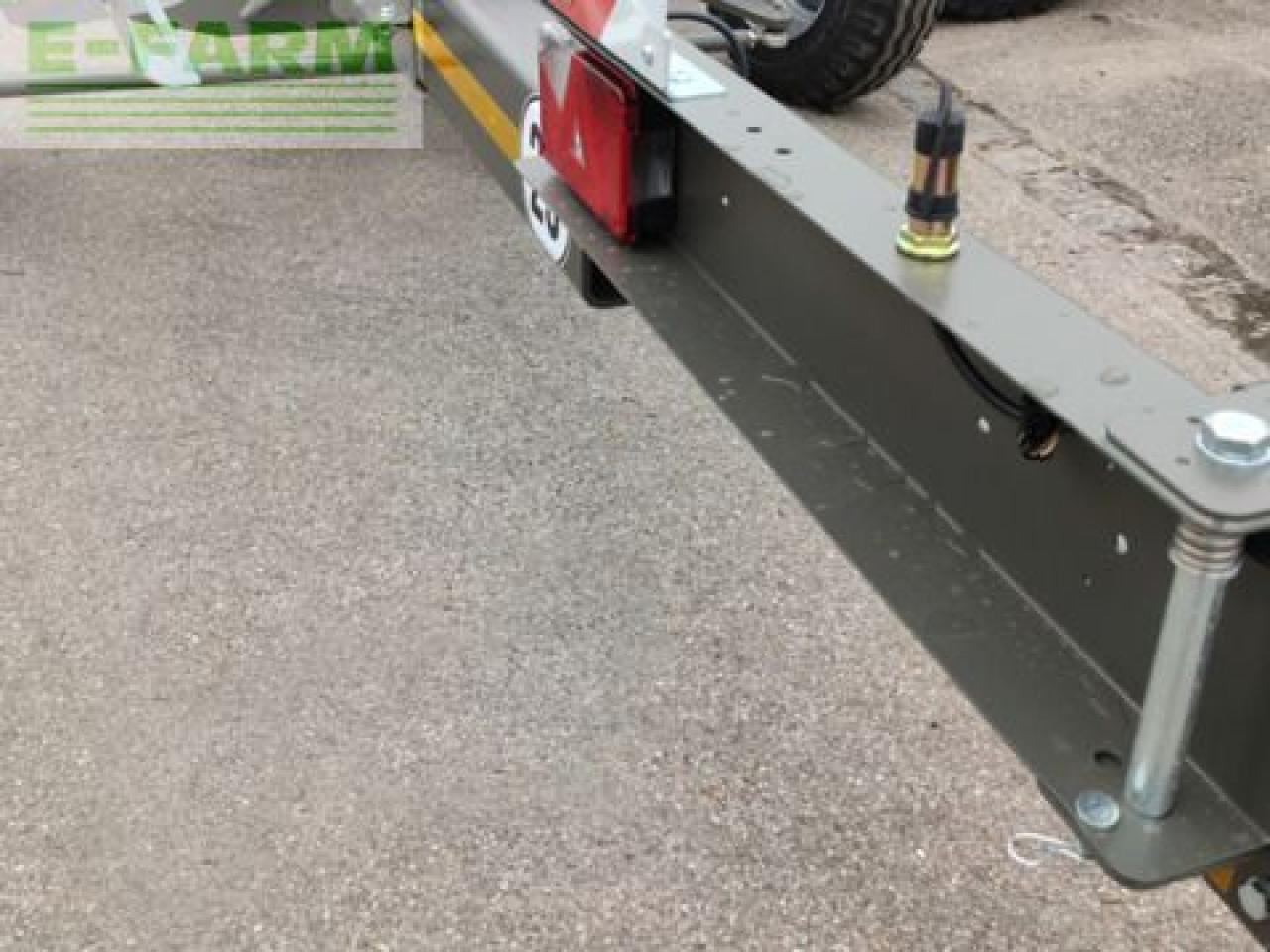 Ziegler transportwagen 4wt zu claas convio - Ernteforsatz für Häcksler: das Bild 5 Ziegler transportwagen 4wt zu claas convio - Ernteforsatz für Häcksler: das Bild 5