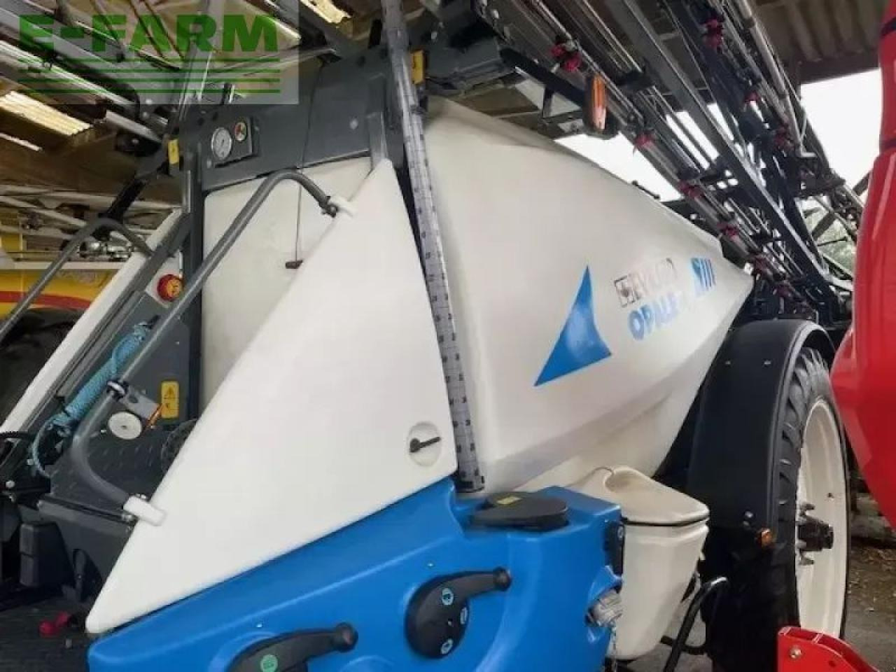 / opale4000 - Anhängespritze: das Bild 3 / opale4000 - Anhängespritze: das Bild 3