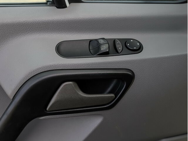 Pritsche Transporter, Transporter mit Doppelkabine MERCEDES-BENZ Sprinter 214 CDI DOKA Pritsche,Klima,EURO6: das Bild 7
