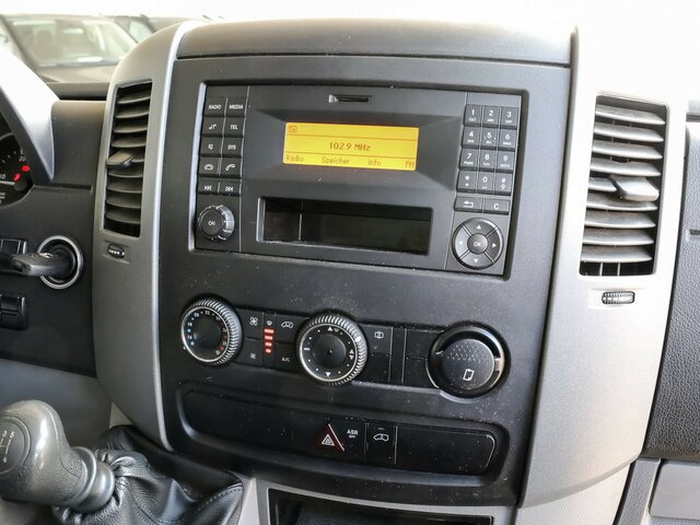 MERCEDES-BENZ Sprinter 316CDI DOKA,Allrad,Klima... - Planen Transporter, Transporter mit Doppelkabine: das Bild 5 MERCEDES-BENZ Sprinter 316CDI DOKA,Allrad,Klima... - Planen Transporter, Transporter mit Doppelkabine: das Bild 5