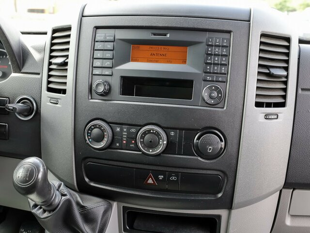 MERCEDES-BENZ Sprinter 316CDI DOKA,Allrad,Klima,Standhzg.... - Pritsche Transporter, Transporter mit Doppelkabine: das Bild 5 MERCEDES-BENZ Sprinter 316CDI DOKA,Allrad,Klima,Standhzg.... - Pritsche Transporter, Transporter mit Doppelkabine: das Bild 5