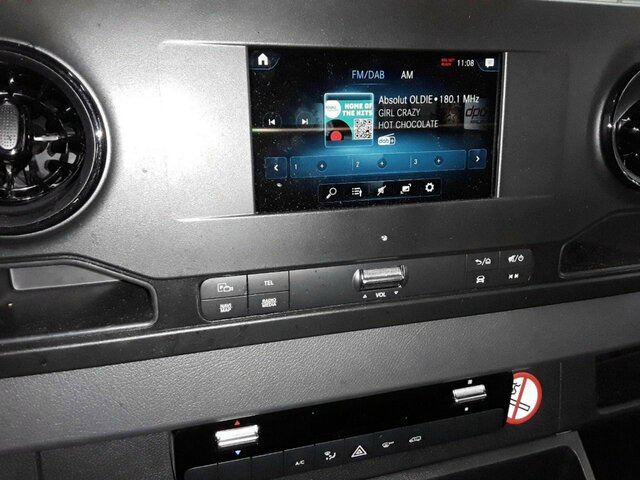 MERCEDES-BENZ Sprinter 317 CDI Kasten,L2H2,MBUX,Kamera - Kastenwagen: das Bild 4 MERCEDES-BENZ Sprinter 317 CDI Kasten,L2H2,MBUX,Kamera - Kastenwagen: das Bild 4