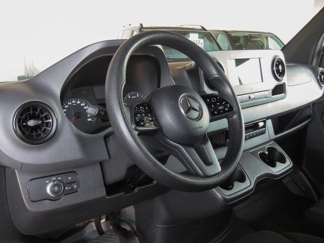 MERCEDES-BENZ Sprinter 317 Maxi,9GTronic,AHK3,5To,TCO - Kastenwagen: das Bild 4 MERCEDES-BENZ Sprinter 317 Maxi,9GTronic,AHK3,5To,TCO - Kastenwagen: das Bild 4