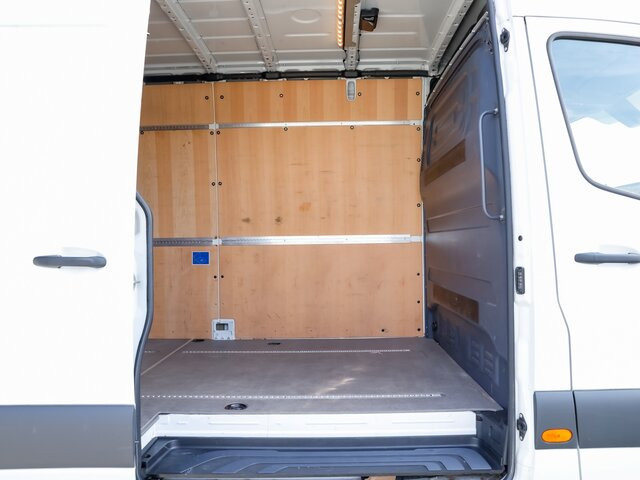 MERCEDES-BENZ Sprinter 317 Maxi,MBUX,Kamera,Tempomat - Kastenwagen: das Bild 2 MERCEDES-BENZ Sprinter 317 Maxi,MBUX,Kamera,Tempomat - Kastenwagen: das Bild 2