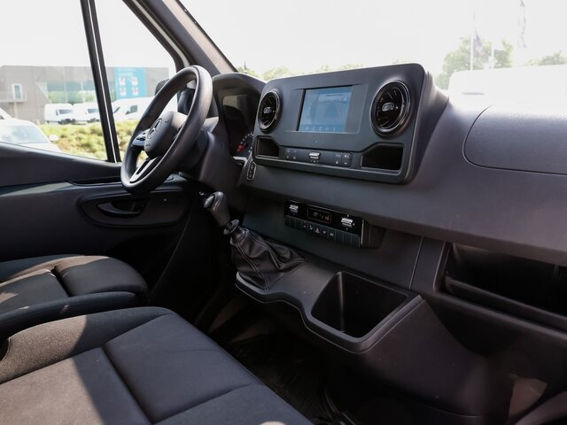 MERCEDES-BENZ Sprinter 317 Maxi,MBUX,Kamera,Tempomat - Kastenwagen: das Bild 4 MERCEDES-BENZ Sprinter 317 Maxi,MBUX,Kamera,Tempomat - Kastenwagen: das Bild 4
