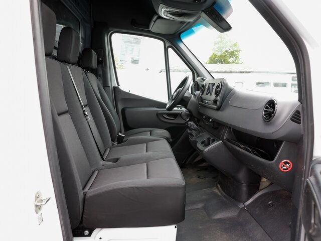MERCEDES-BENZ Sprinter 317 Maxi,MBUX,Kamera,Tempomat - Kastenwagen: das Bild 3 MERCEDES-BENZ Sprinter 317 Maxi,MBUX,Kamera,Tempomat - Kastenwagen: das Bild 3