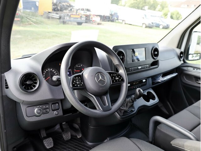 MERCEDES-BENZ Sprinter317CDI Maxi Koffer,LBW,Klima,Kamera - Koffer Transporter: das Bild 4 MERCEDES-BENZ Sprinter317CDI Maxi Koffer,LBW,Klima,Kamera - Koffer Transporter: das Bild 4