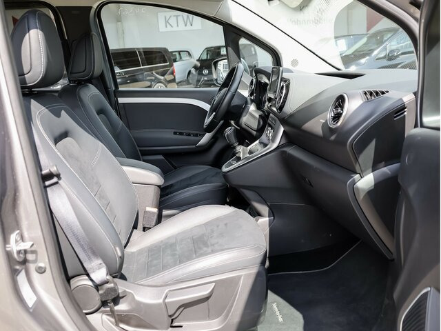 MERCEDES-BENZ T 180 d,Progressive,LED.AHK,MBUX,Navi,Kamera... - Personentransporter: das Bild 3 MERCEDES-BENZ T 180 d,Progressive,LED.AHK,MBUX,Navi,Kamera... - Personentransporter: das Bild 3