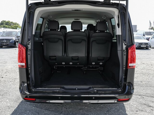 MERCEDES-BENZ V 300 Avantgarde,Extralang,2xSchiebetür el.,AHK - Personentransporter: das Bild 2 MERCEDES-BENZ V 300 Avantgarde,Extralang,2xSchiebetür el.,AHK - Personentransporter: das Bild 2